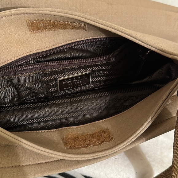 Prada vintage shoulder bag - Picture 14 of 16